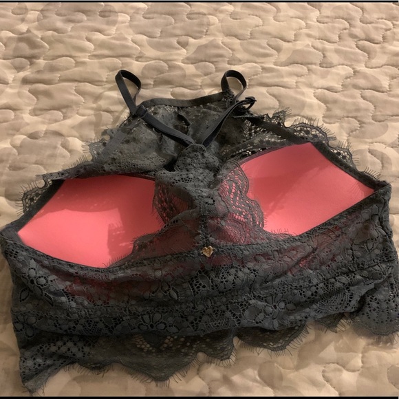 Pink Victoria secret bralette - Picture 4 of 4